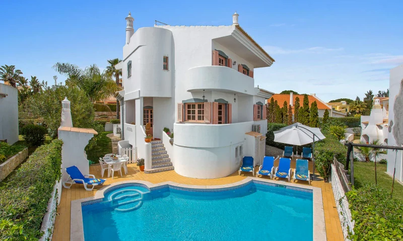 Vilamoura vacation villa at the Algarve coast in Portugal south