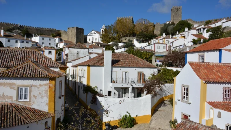 Surrounded by walls – Óbidos, the “City of Queens”