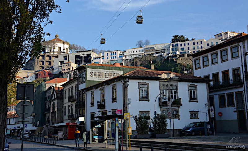 Portugal - Vila Nova de Gaia cable car in the Douro valley