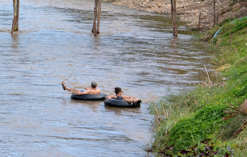 Tubing at the Pai river