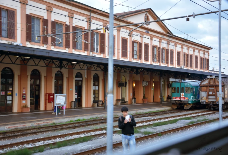 Tuscany, Italy: Lucca - Trainstation