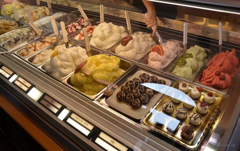 Florence Ice cream stand Gelateria Santa Trinita