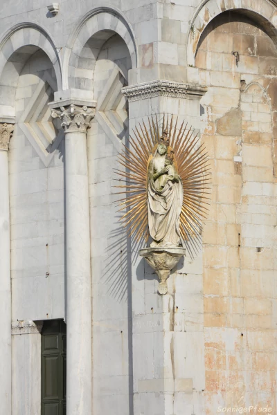 Madonna with child from italian sculptor Matteo Civitali