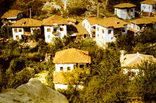 Southern Bulgaria 1989: The Village Roshen below the Monastery