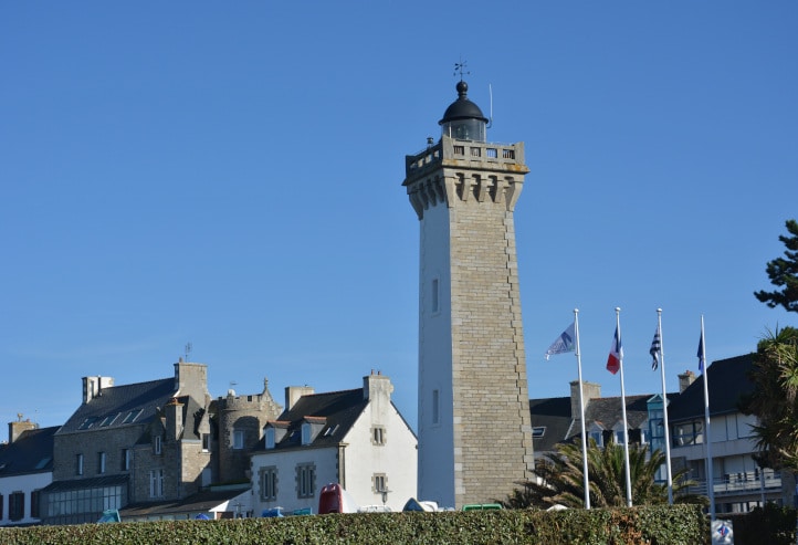 France, Brittany: lighthouse Phare de Roscoff