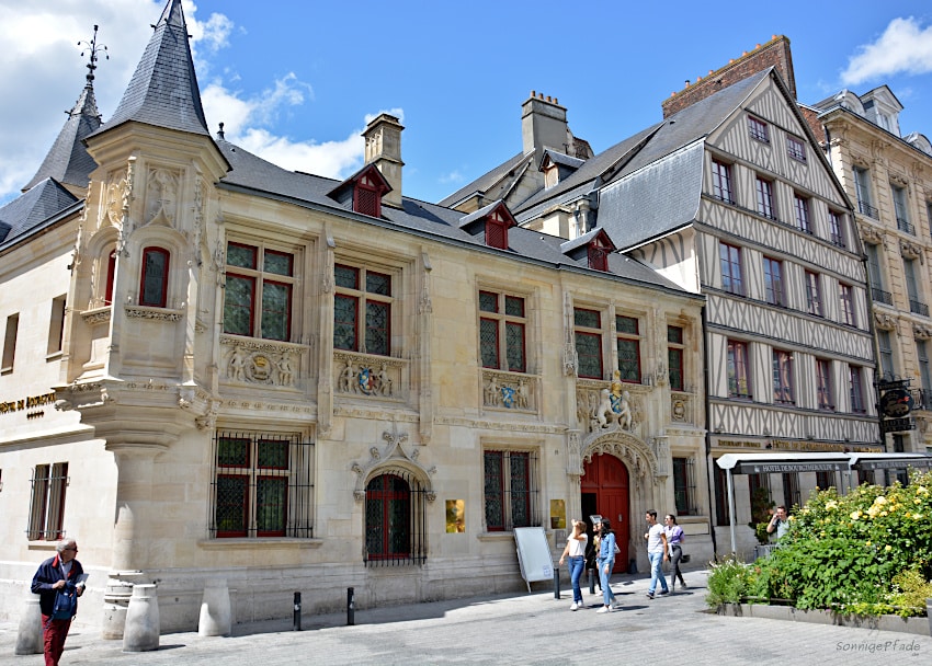 France, Rouen Hotel du Bourgtheroulde