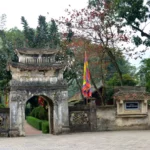 Northern Vietnam: Ancient site Hoa Lu, Gate to the Din Thin Hoang Temple